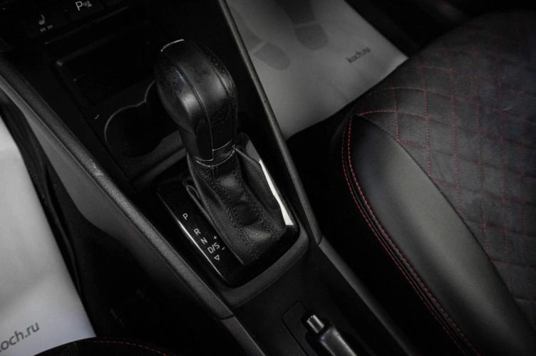 Volkswagen Polo 17 из 19