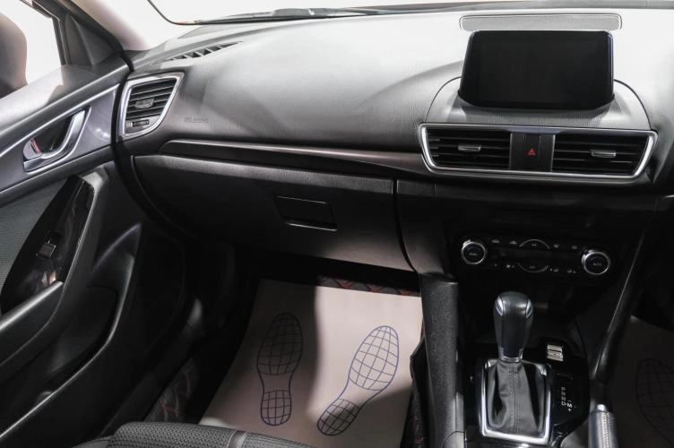 Mazda Axela 16 из 32