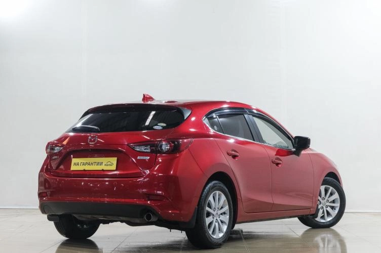 Mazda Axela 6 из 6