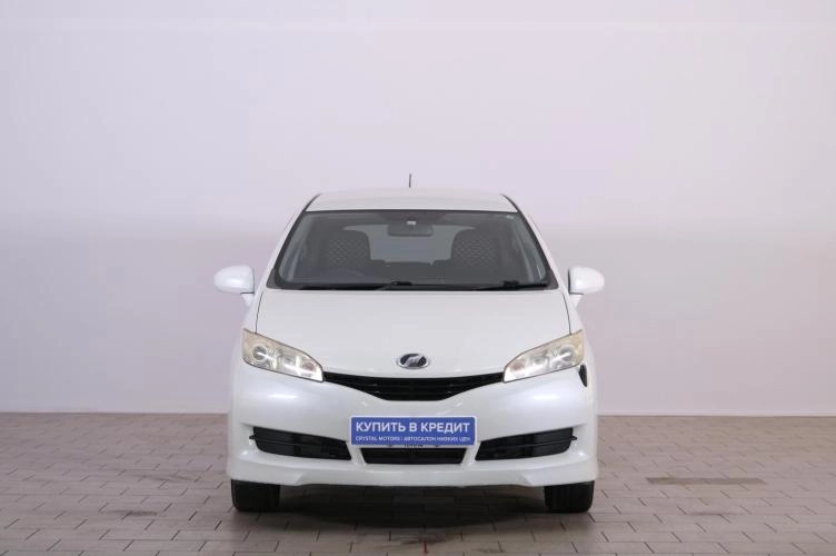 Toyota Wish 2 из 6