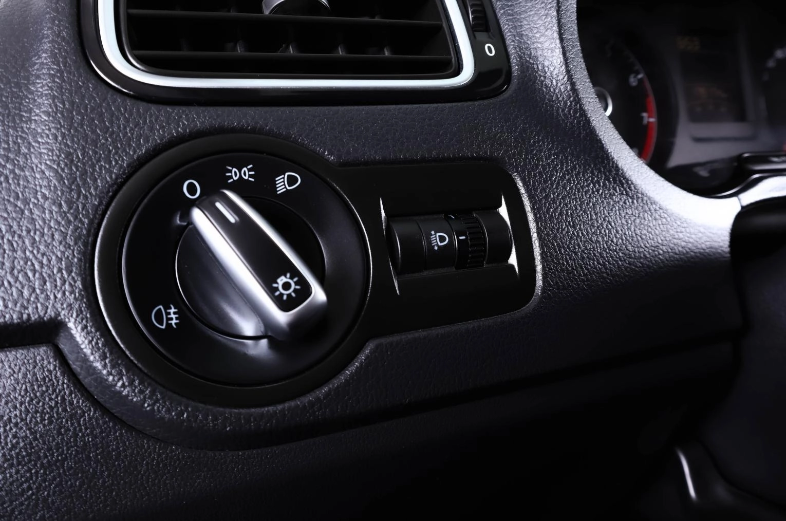 Volkswagen Polo 21 из 24