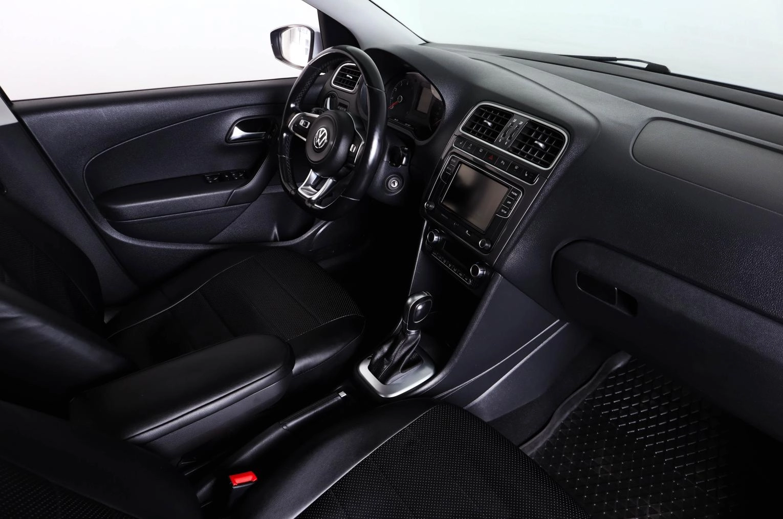 Volkswagen Polo 11 из 24