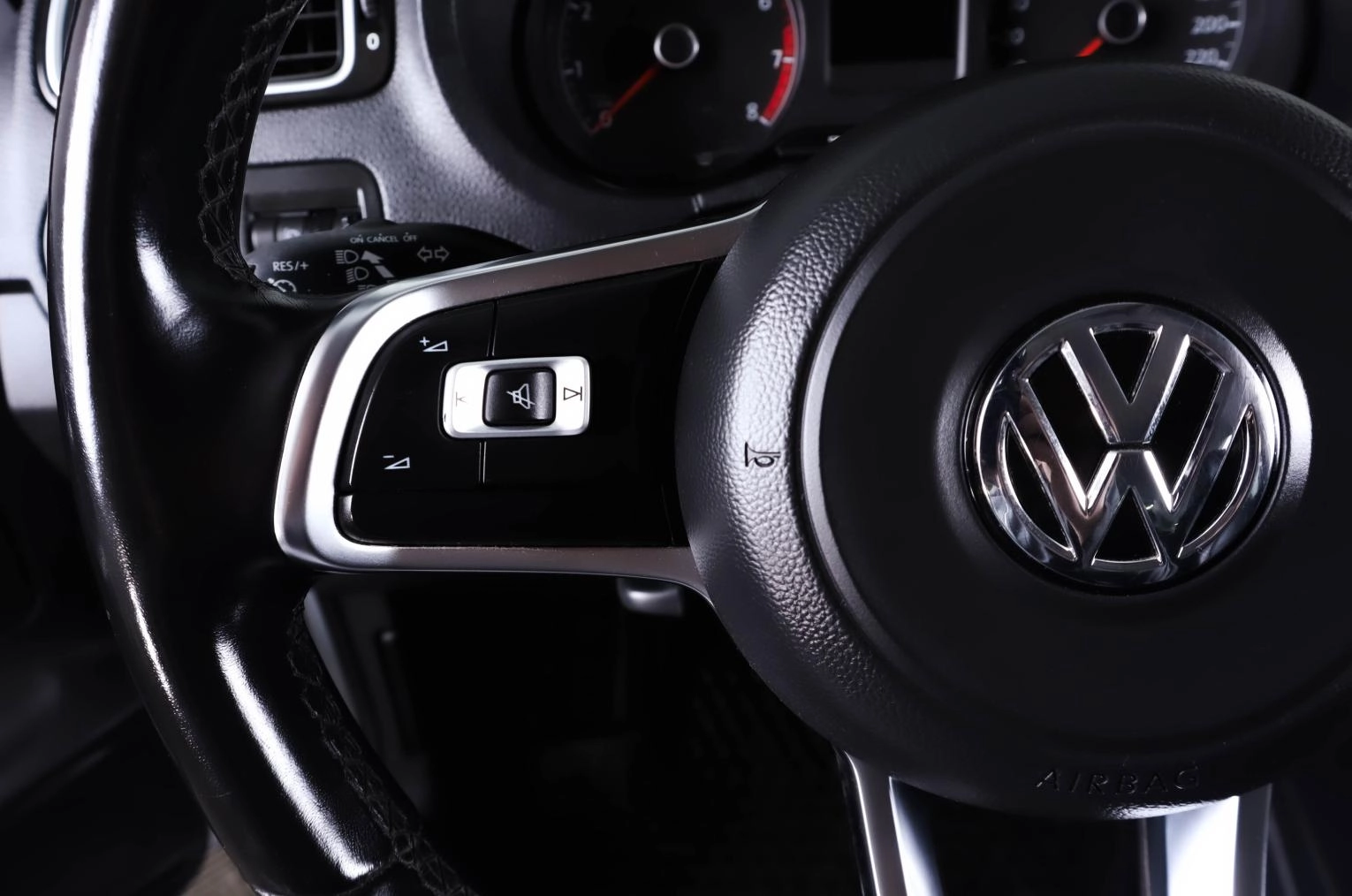 Volkswagen Polo 16 из 24