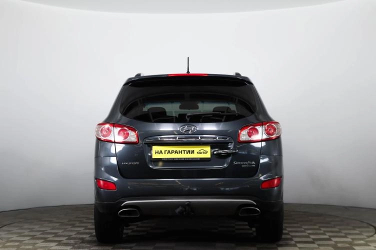 Hyundai Santa Fe 5 из 6