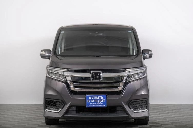 Honda Stepwgn Spada 3 из 6