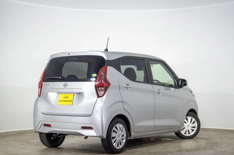 Nissan Dayz 4 из 6