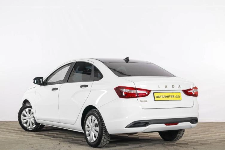 ВАЗ (LADA) Vesta 4 из 6