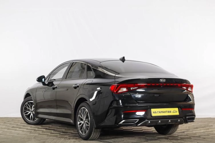 KIA K5 4 из 6