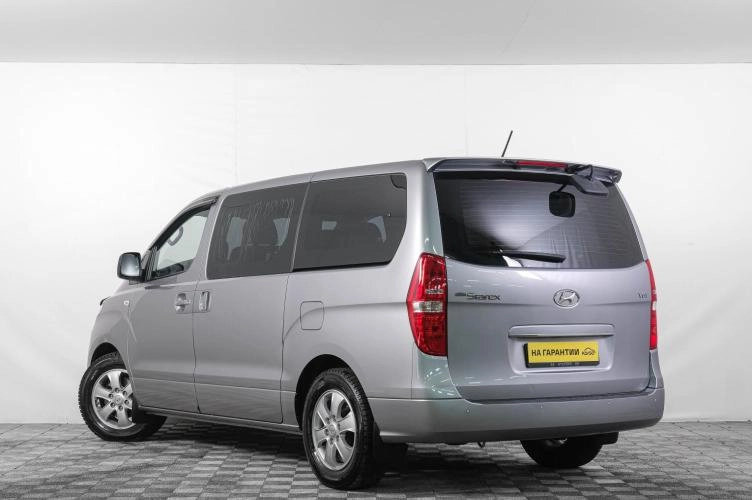 Hyundai Grand Starex 4 из 6