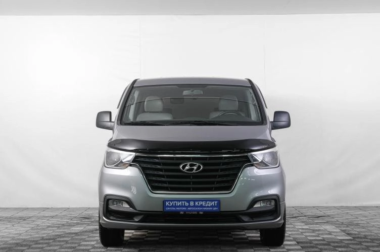 Hyundai Grand Starex 2 из 6