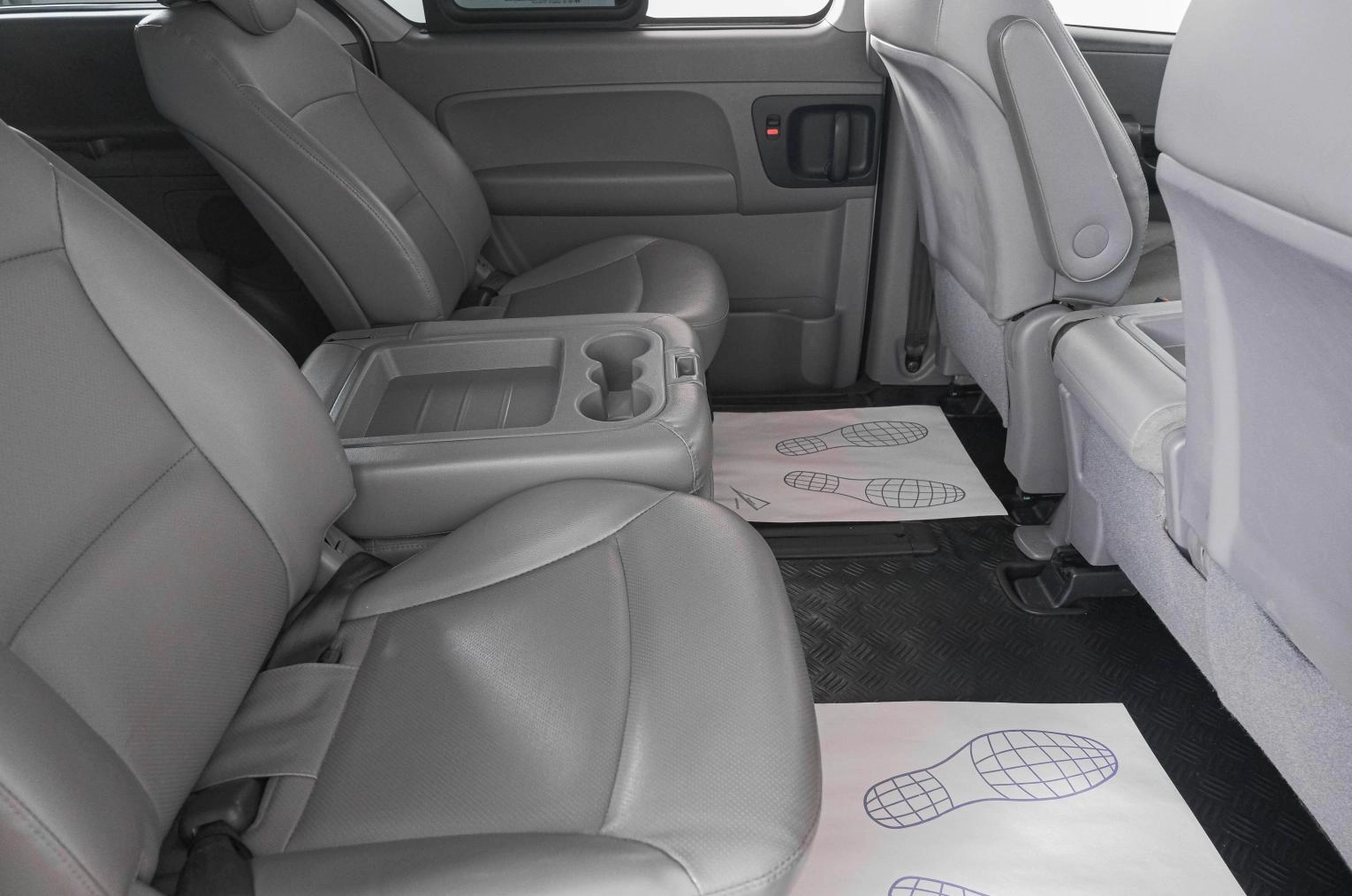 Hyundai Grand Starex 11 из 22
