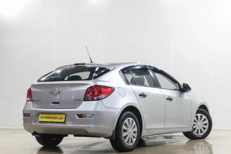 Chevrolet Cruze 6 из 6