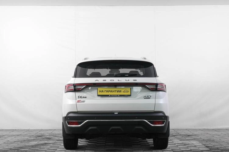 Dongfeng AX7 5 из 6