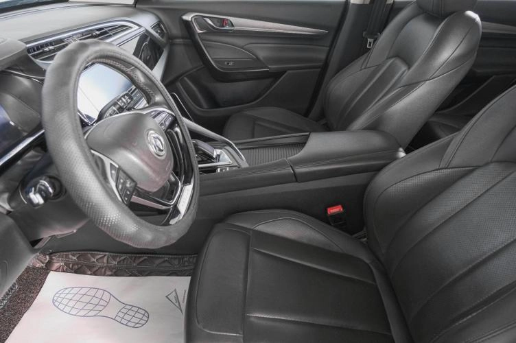 Dongfeng AX7 8 из 28
