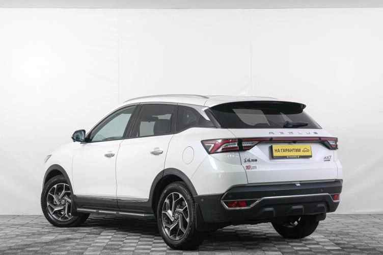 Dongfeng AX7 4 из 6