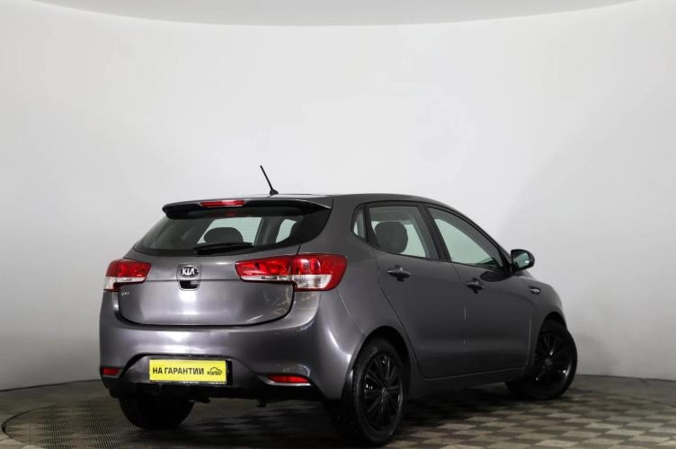 KIA Rio 4 из 6