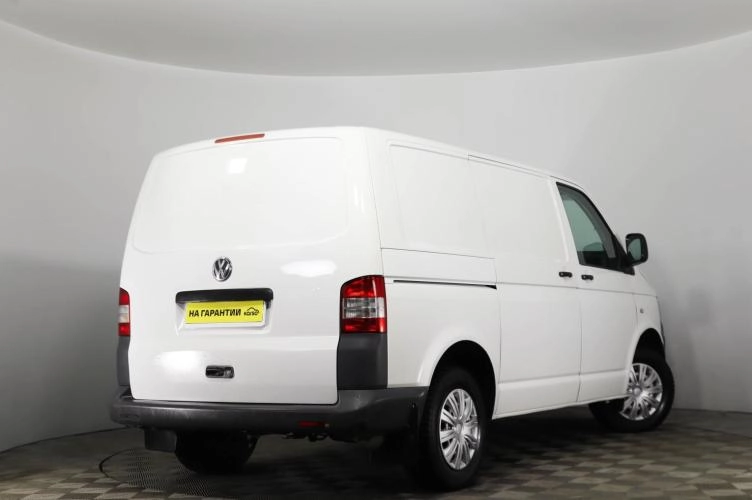 Volkswagen Transporter 4 из 6