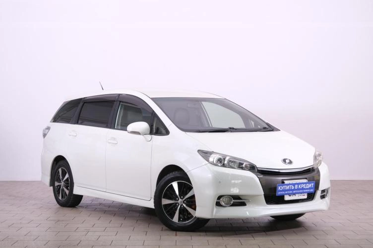 Toyota Wish 1 из 6