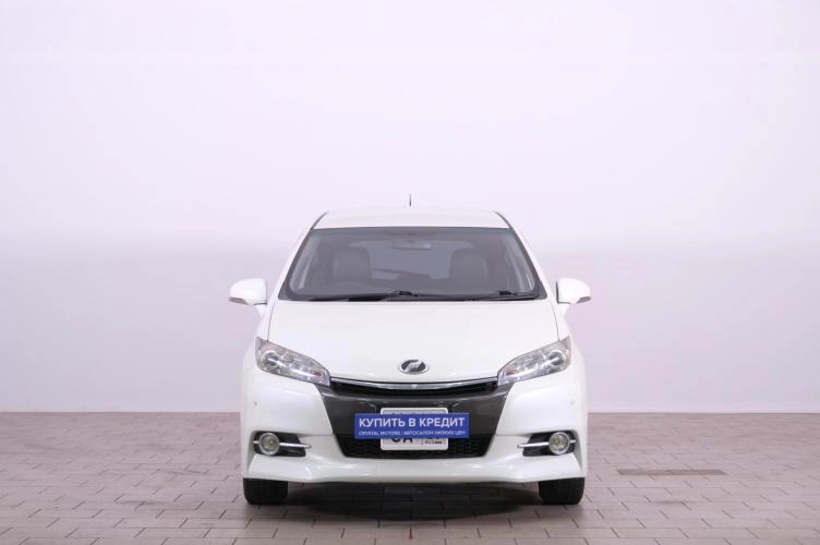 Toyota Wish 2 из 6