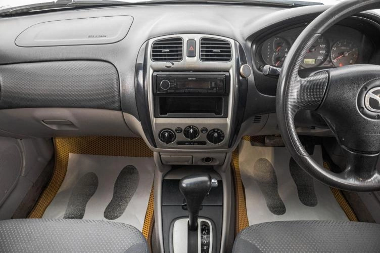 Mazda Familia S-Wagon 13 из 20