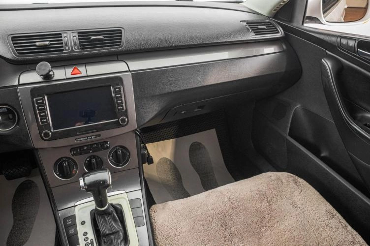 Volkswagen Passat 16 из 20