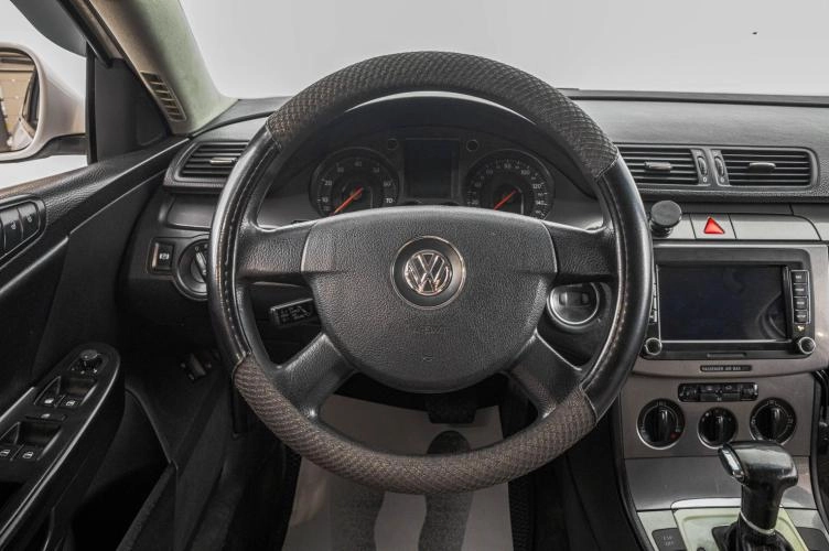 Volkswagen Passat 11 из 20