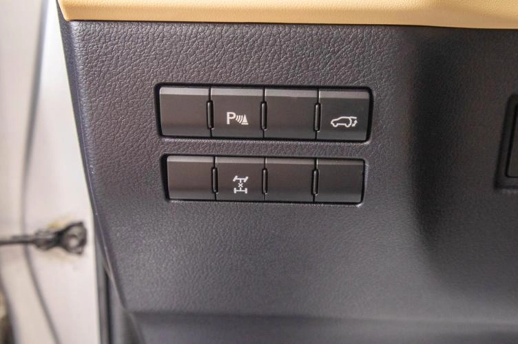 Lexus NX 12 из 26