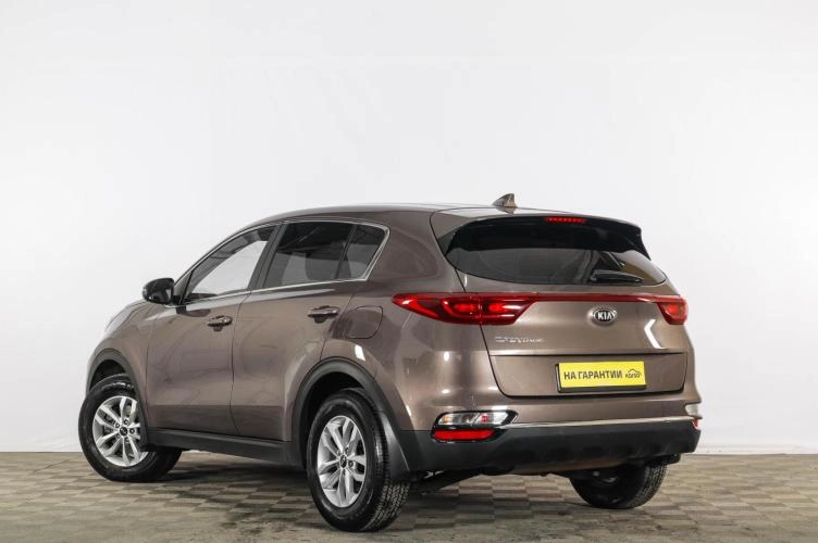 KIA Sportage 4 из 6