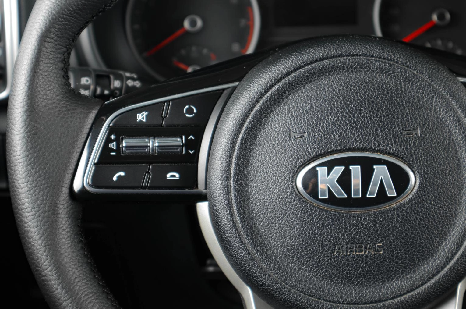 KIA Sportage 14 из 18