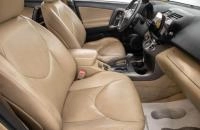 Toyota RAV4 25 из 29