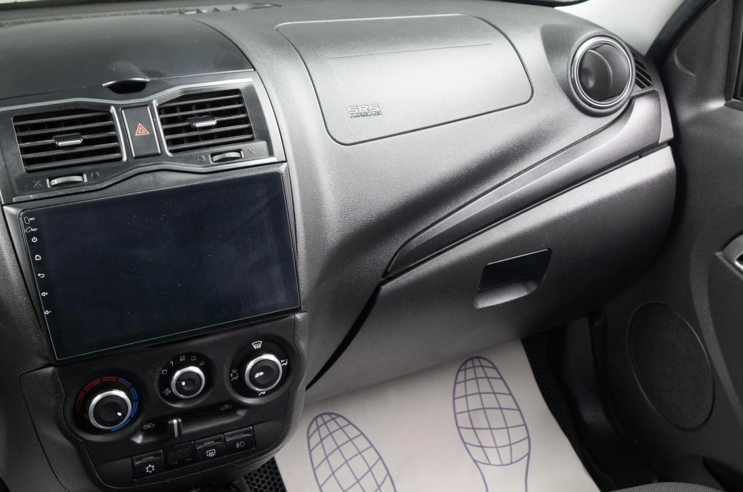 ВАЗ (LADA) Granta Cross 10 из 15