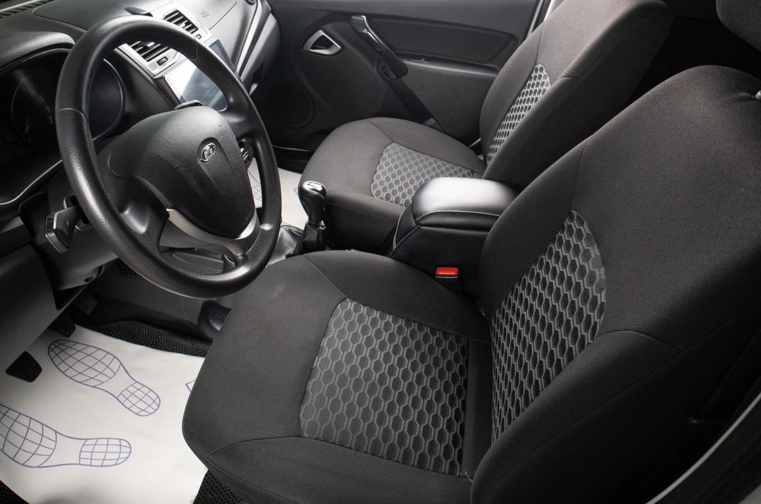 ВАЗ (LADA) Granta Cross 12 из 15