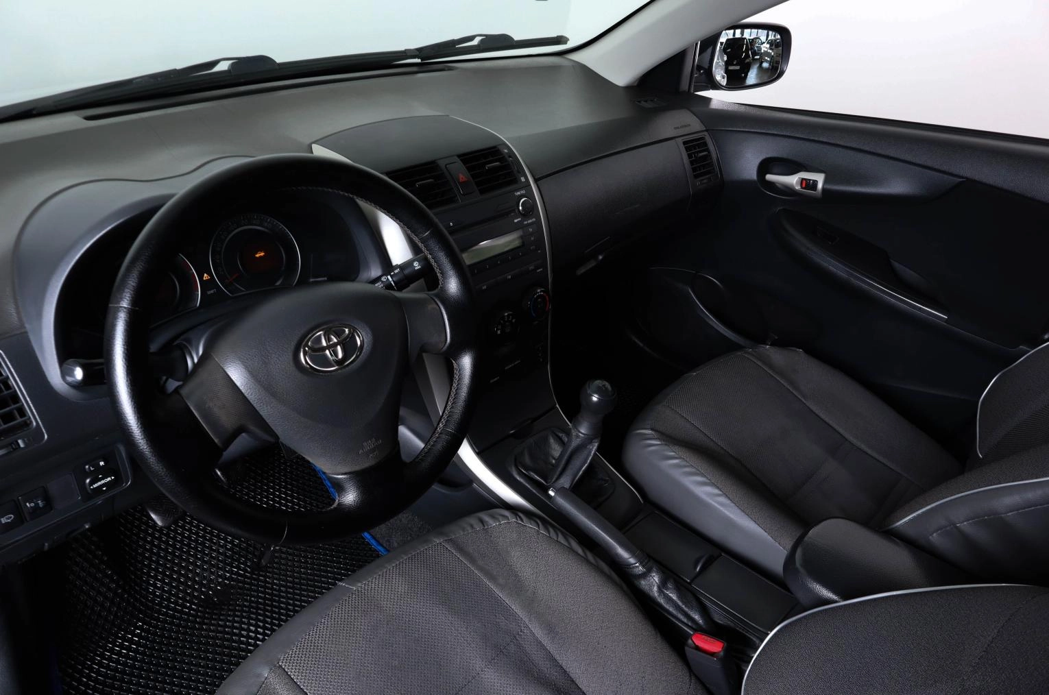 Toyota Corolla 8 из 20