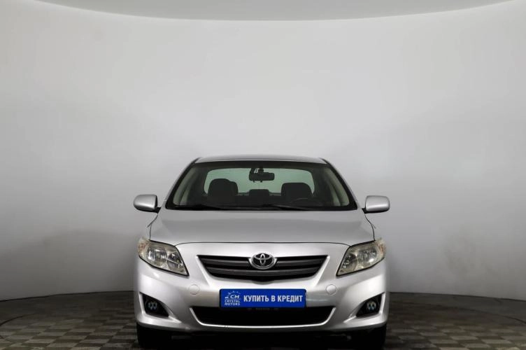 Toyota Corolla 2 из 6