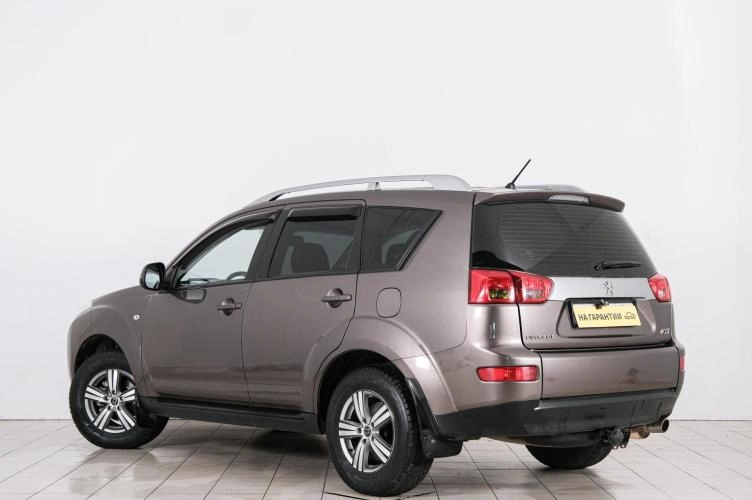 Peugeot 4007 4 из 6