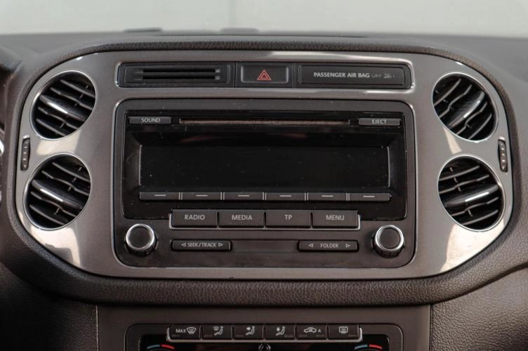 Volkswagen Tiguan 14 из 19