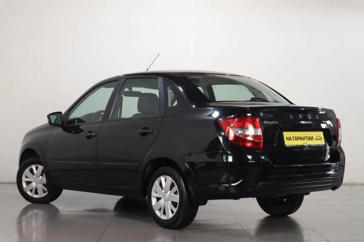 ВАЗ (LADA) Granta 4 из 15