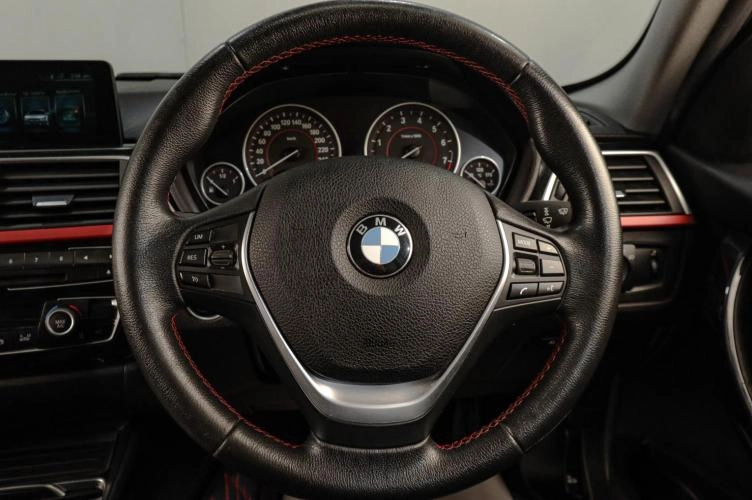 BMW 3 серия 15 из 26
