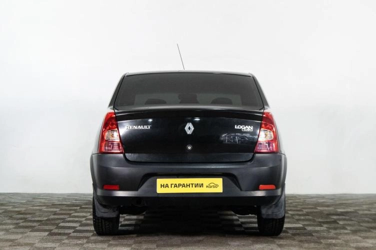 Renault Logan 5 из 6