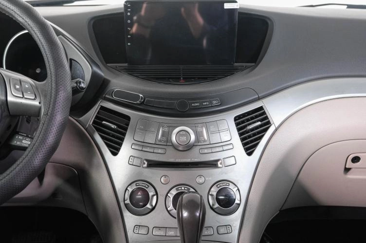Subaru Tribeca 16 из 23