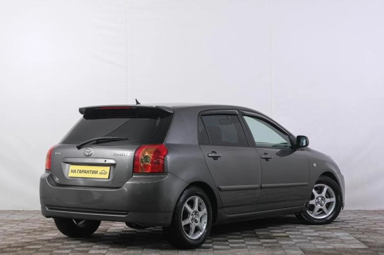 Toyota Corolla 6 из 6
