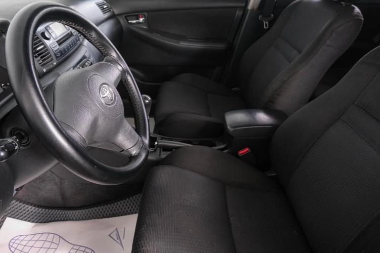 Toyota Corolla 7 из 19