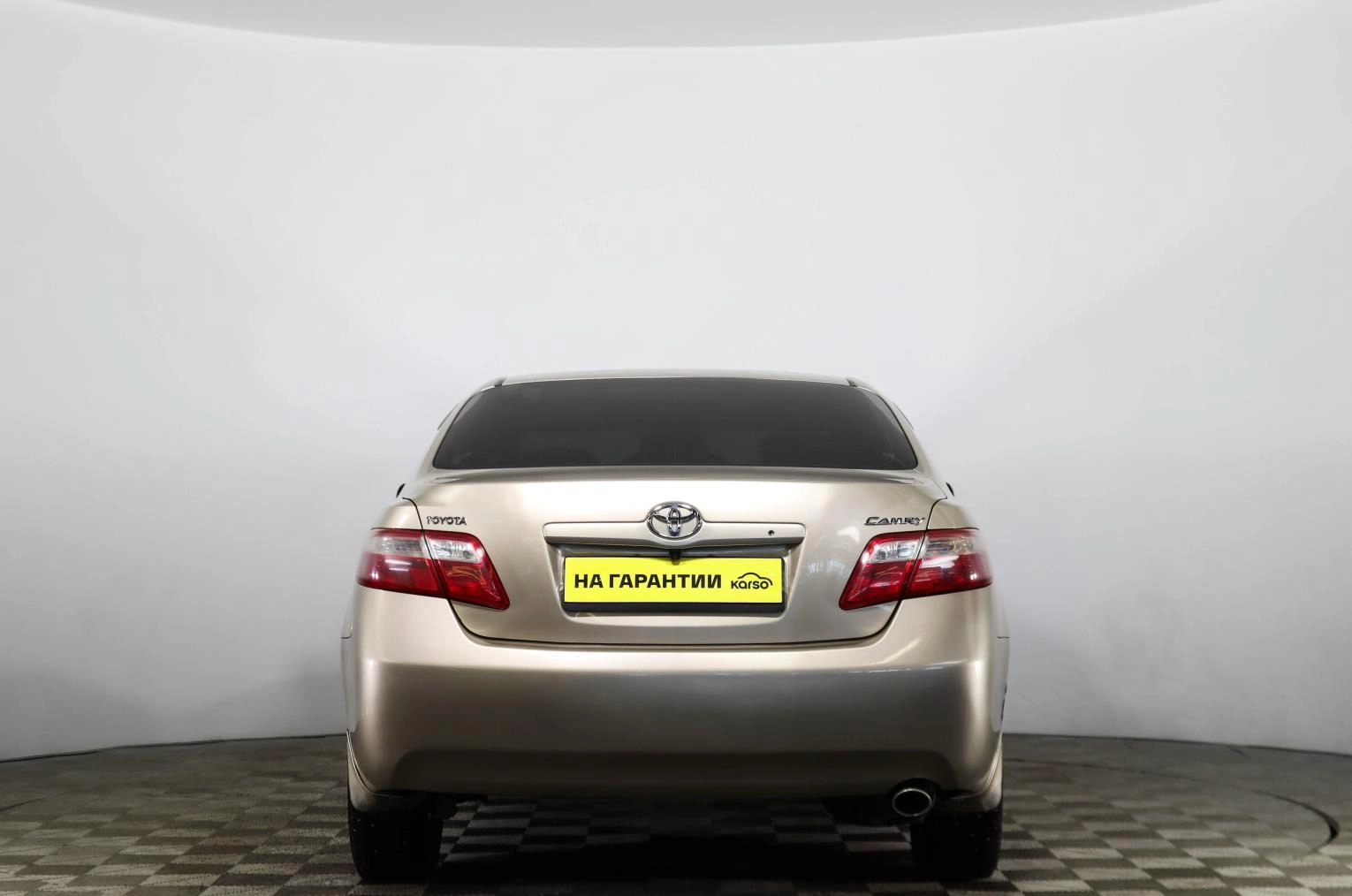 Toyota Camry 5 из 20