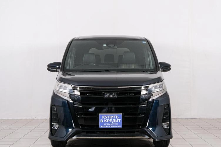 Toyota Noah 2 из 6