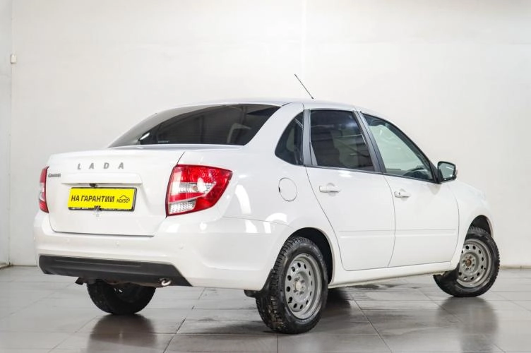 ВАЗ (LADA) Granta 6 из 15
