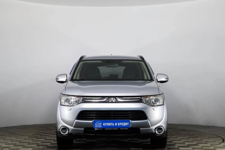 Mitsubishi Outlander 2 из 6