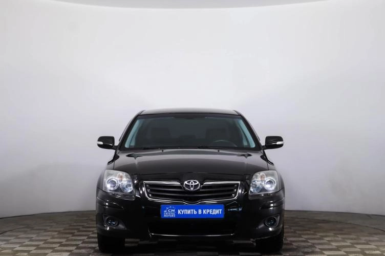 Toyota Avensis 2 из 6