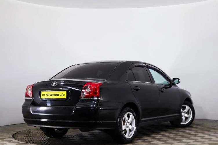 Toyota Avensis 4 из 6