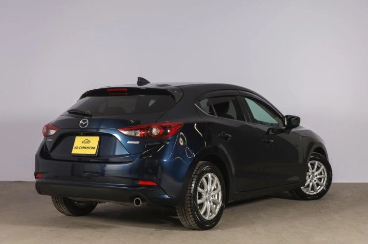 Mazda Axela 6 из 6