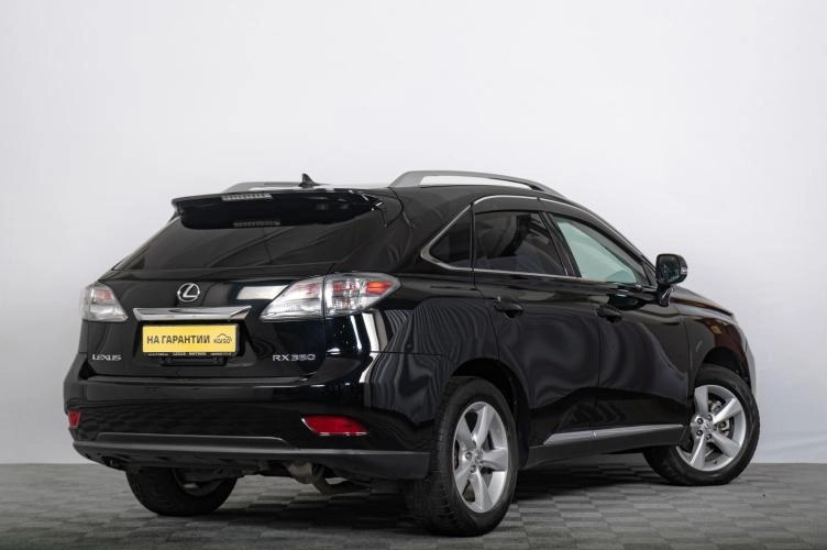 Lexus RX 6 из 6